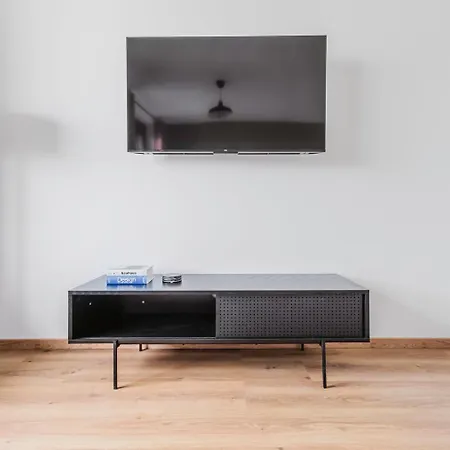 Blueground 3 New Build Balcony Prg-39 Apartamento *