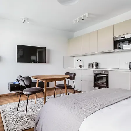 Blueground 3 New Build Balcony Prg-39 Apartamento Praga